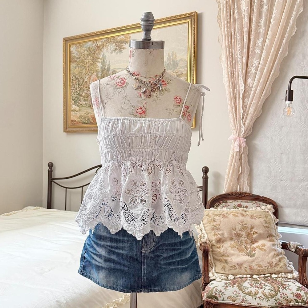 Modern Kimchi Blue size medium white cotton babydoll cami